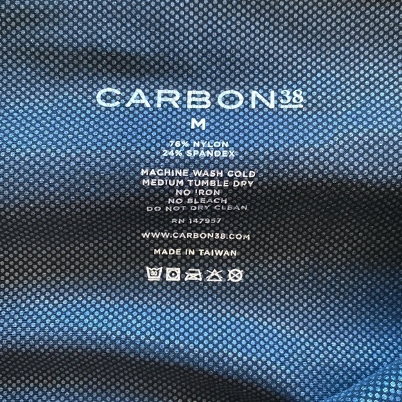 Carbon38 high rise shimmery perforated leggings Sz medium - Picture 4 of 4
